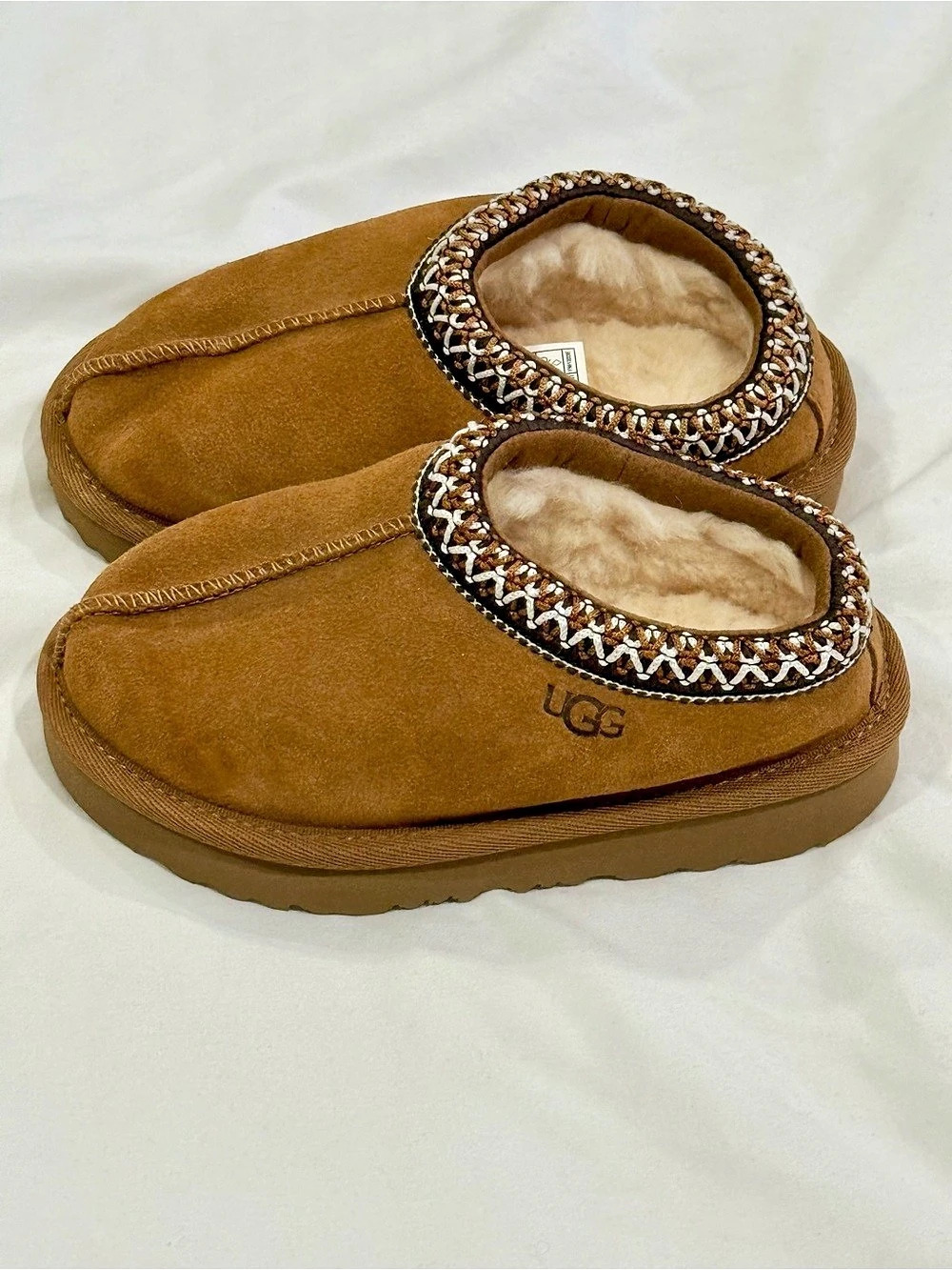 UGG Kids Tasman II Slipper Brown Slippers US 9 brand new